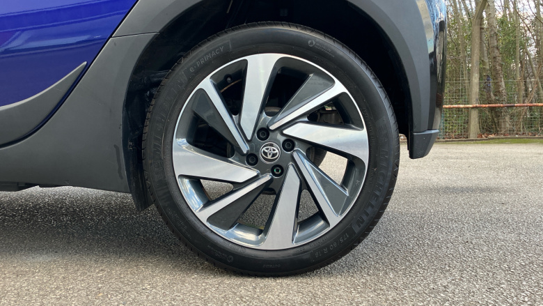 Toyota Aygo X 1.0 VVT-i Edge 5dr Auto Petrol Hatchback